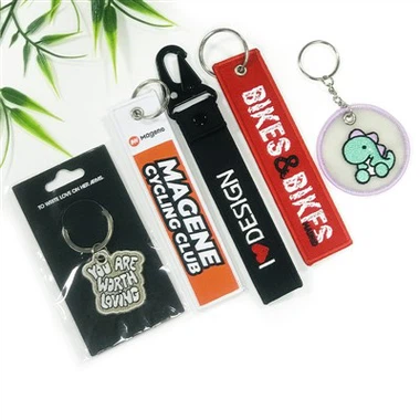 Dubultā - ar izšūtām atslēgu piekariņiem reklāmas festivāla preces austās etiķetes somām un apģērbu piederumiem KeyChain Charms Computer Izšūšanas zīmogi